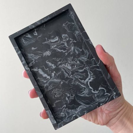 سینی بتنی مستطیل طرح ابر و باد - رنگ مشکی